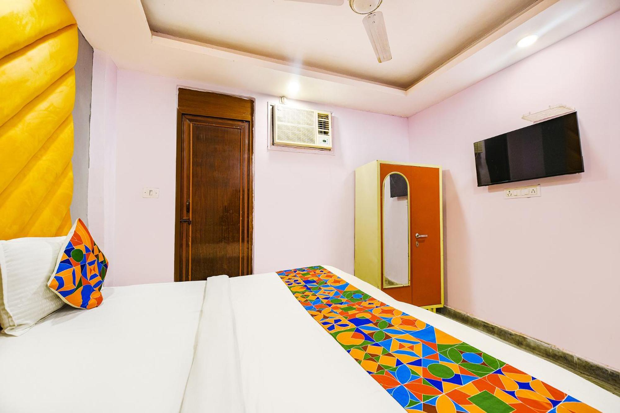 Fabhotel Pp Residency Tilak Nagar Nueva Delhi Exterior foto